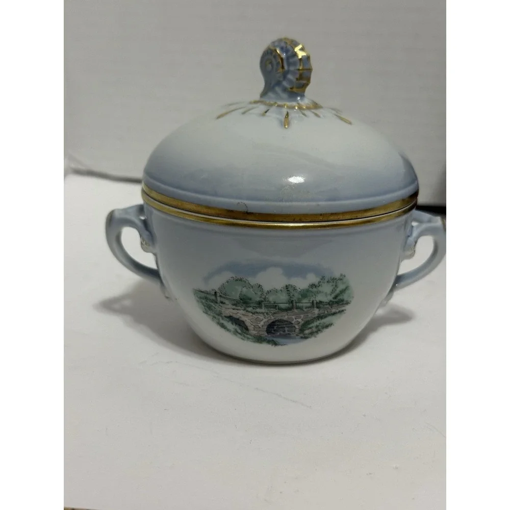 Bing‎ & Grondahl BNG Covered Sugar Bowl Made In Copenhagen Denmark